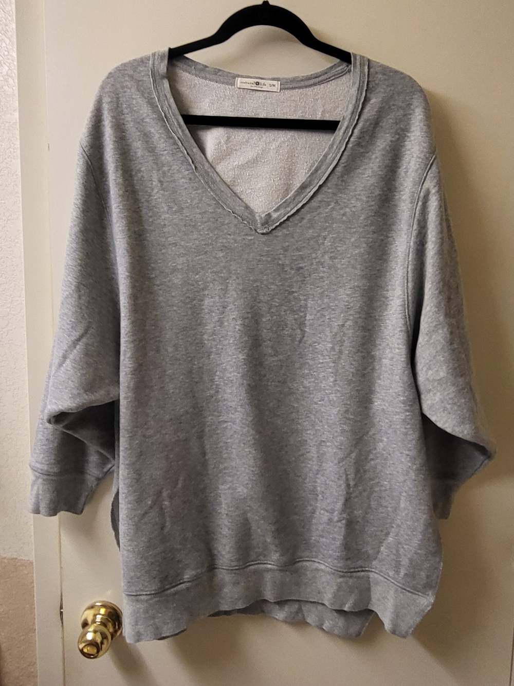 NATURAL LIFE Light Gray V-Neck Oversized Pullover Sweater, S/M